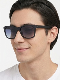 GUESS 00066 02D